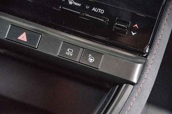 2024 Lexus LBX Sports Luxury MAYH10R