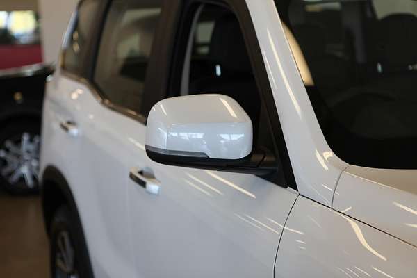 2025 Mahindra Scorpio Z8L