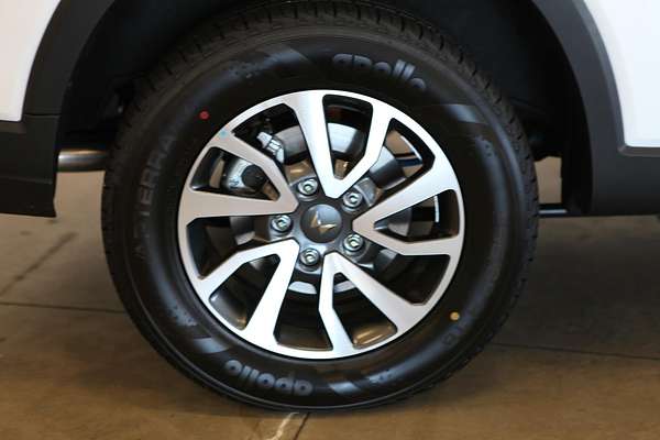 2025 Mahindra Scorpio Z8L