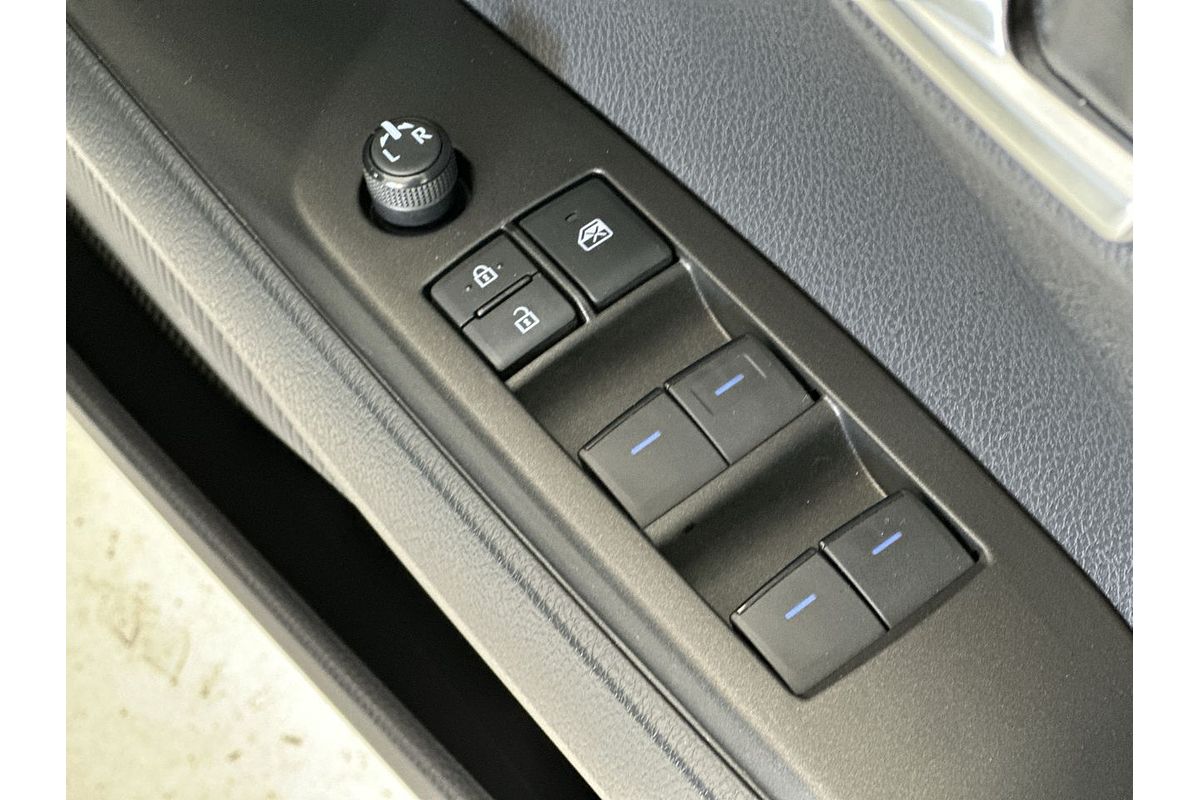 2021 Toyota Camry Ascent AXVH70R