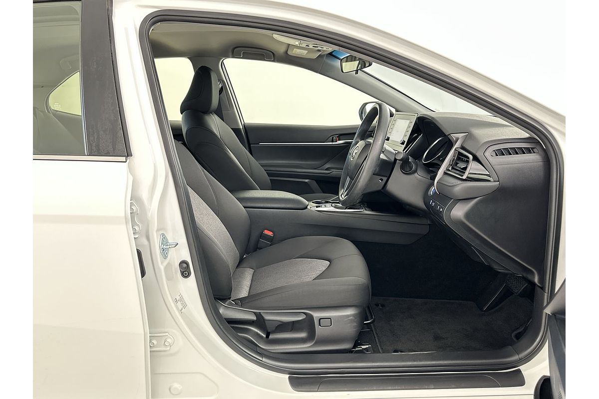 2021 Toyota Camry Ascent AXVH70R