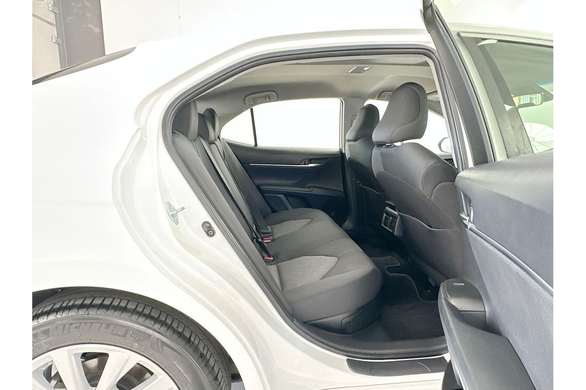 2021 Toyota Camry Ascent AXVH70R