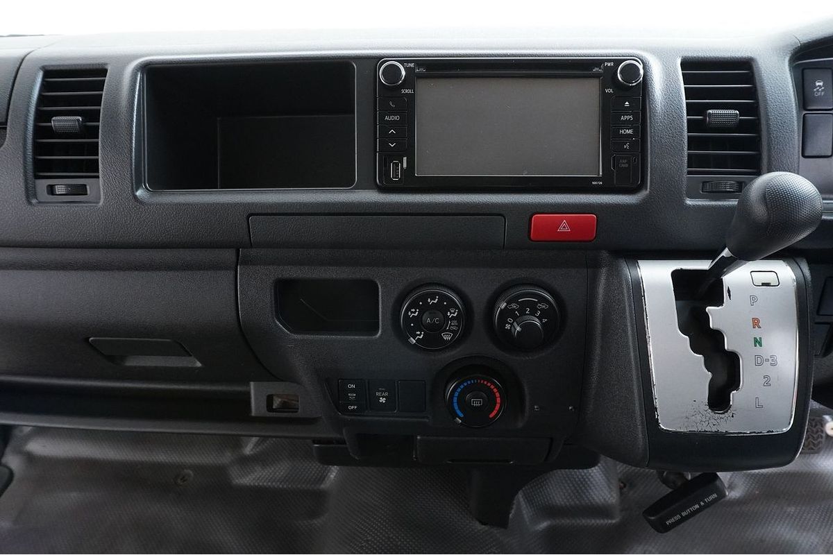 2018 Toyota Hiace Commuter KDH223R MY16