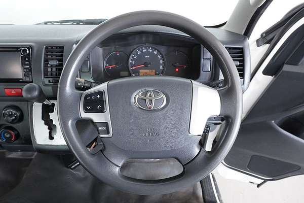 2018 Toyota Hiace Commuter KDH223R MY16