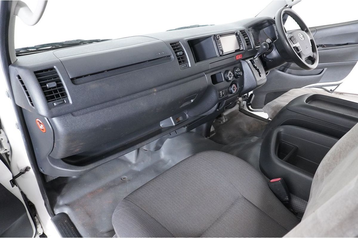 2018 Toyota Hiace Commuter KDH223R MY16