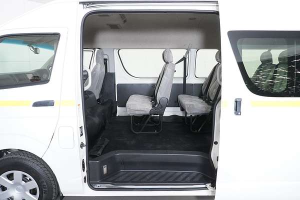 2018 Toyota Hiace Commuter KDH223R MY16