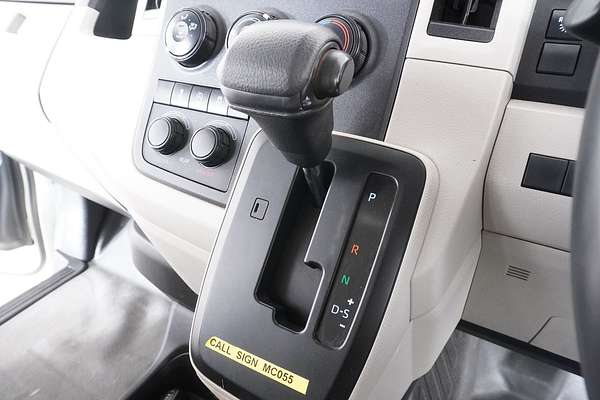 2019 Toyota Hiace COMMUTER (12 SEATS) GDH322R