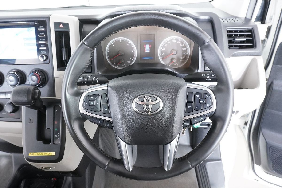 2019 Toyota Hiace COMMUTER (12 SEATS) GDH322R