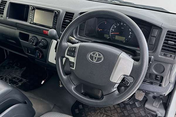 2018 Toyota Hiace Commuter KDH223R