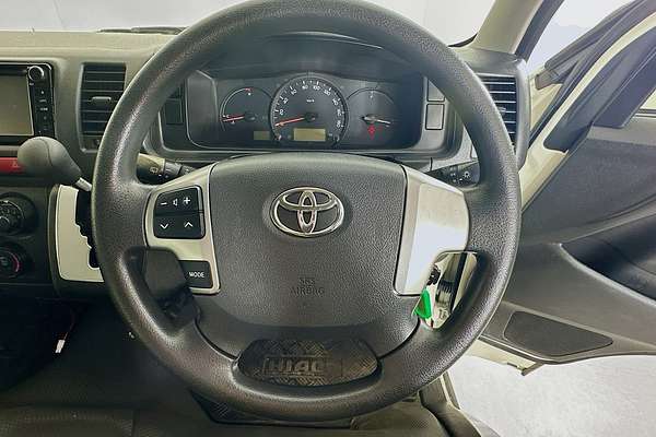 2018 Toyota Hiace Commuter KDH223R