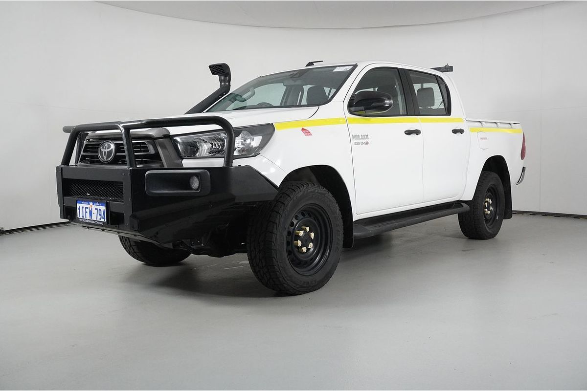 2020 Toyota HILUX SR (4x4) GUN126R FACELIFT 4X4