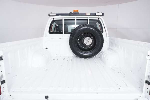 2020 Toyota HILUX SR (4x4) GUN126R FACELIFT 4X4