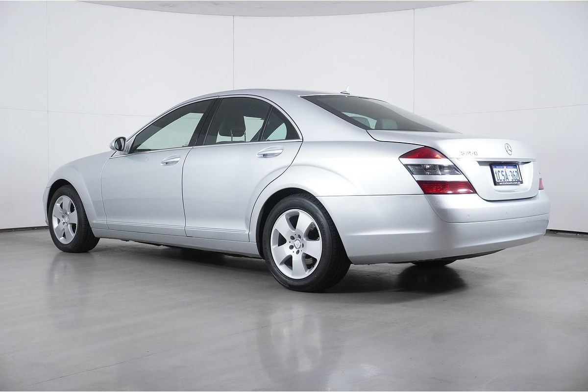 2007 Mercedes-Benz S350  221