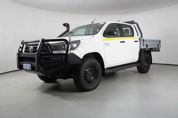 2021 Toyota HILUX SR (4x4) GUN126R 4X4