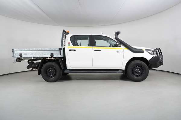 2021 Toyota HILUX SR (4x4) GUN126R 4X4