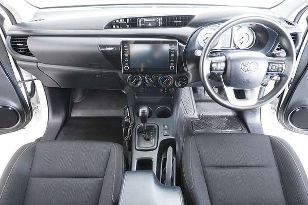 2021 Toyota HILUX SR (4x4) GUN126R 4X4