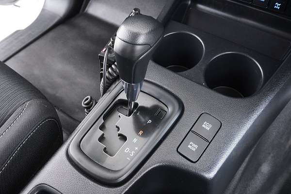 2021 Toyota HILUX SR (4x4) GUN126R 4X4