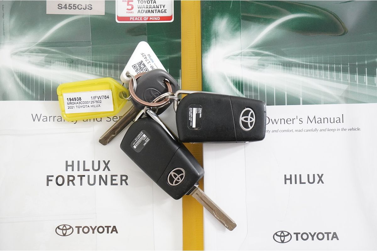 2021 Toyota HILUX SR (4x4) GUN126R 4X4