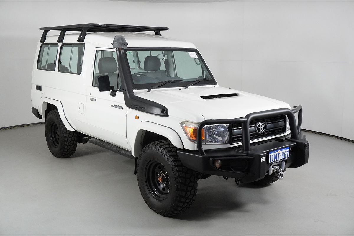 2016 Toyota Landcruiser WORKMATE (4x4) 2 SEAT VDJ78R MY12 UPDATE