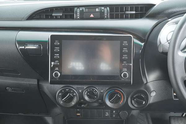 2021 Toyota HILUX SR (4x4) GUN126R FACELIFT 4X4