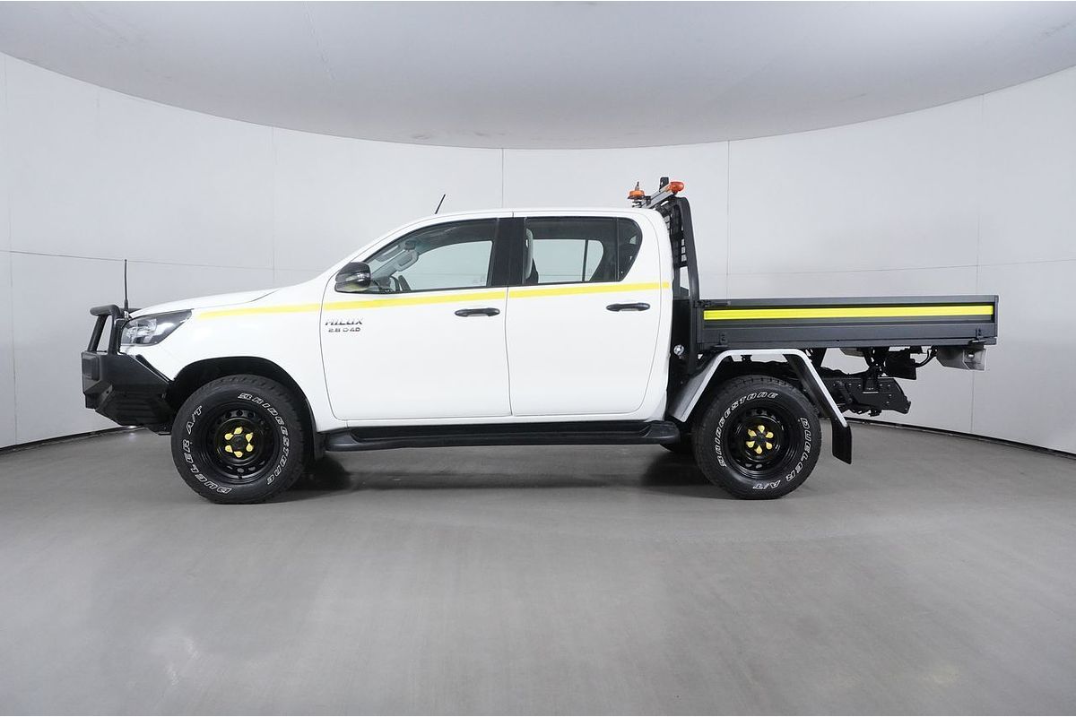Vehicle photo 4