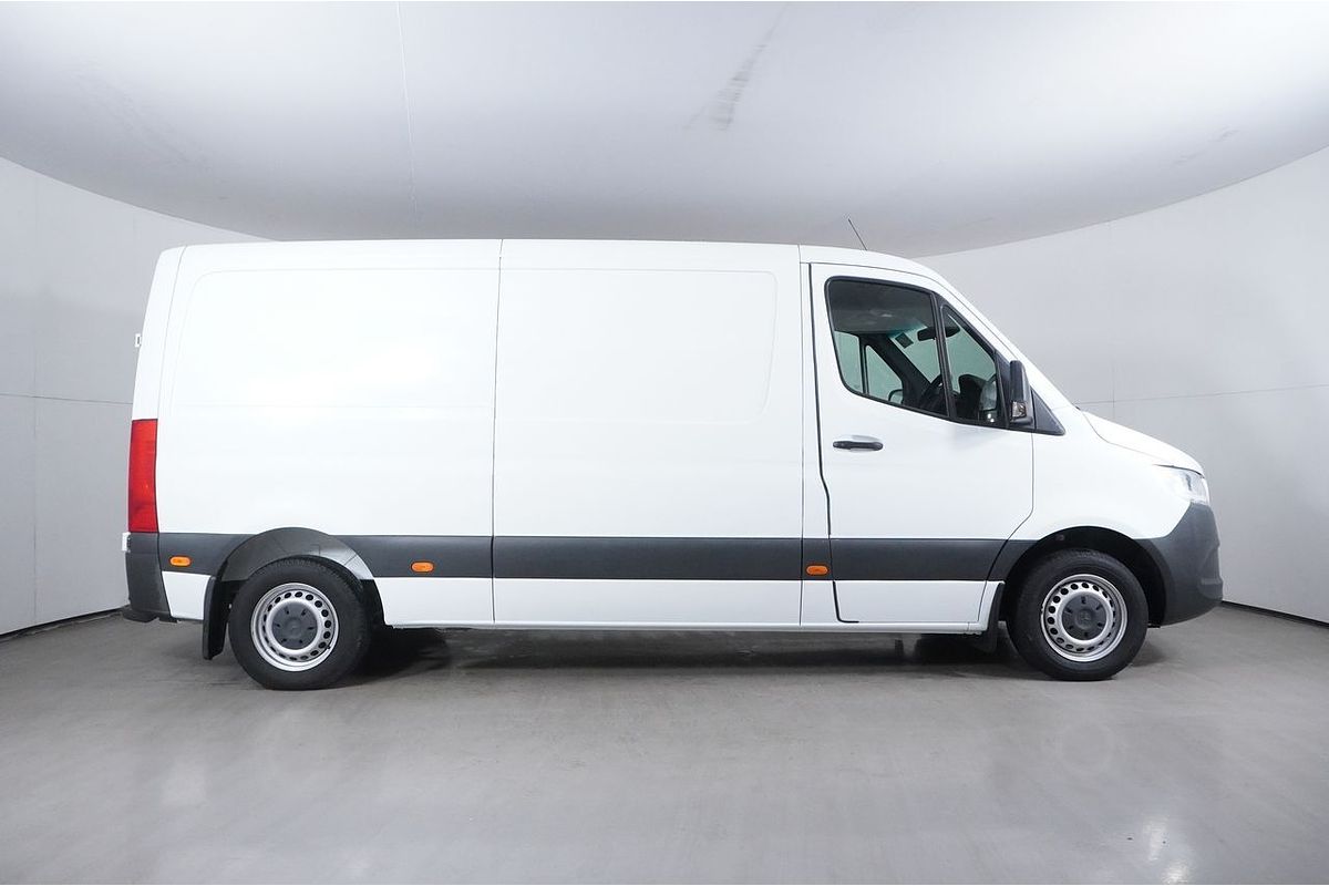 2020 Mercedes-Benz Sprinter 314CDI VS30 MWB FWD 910