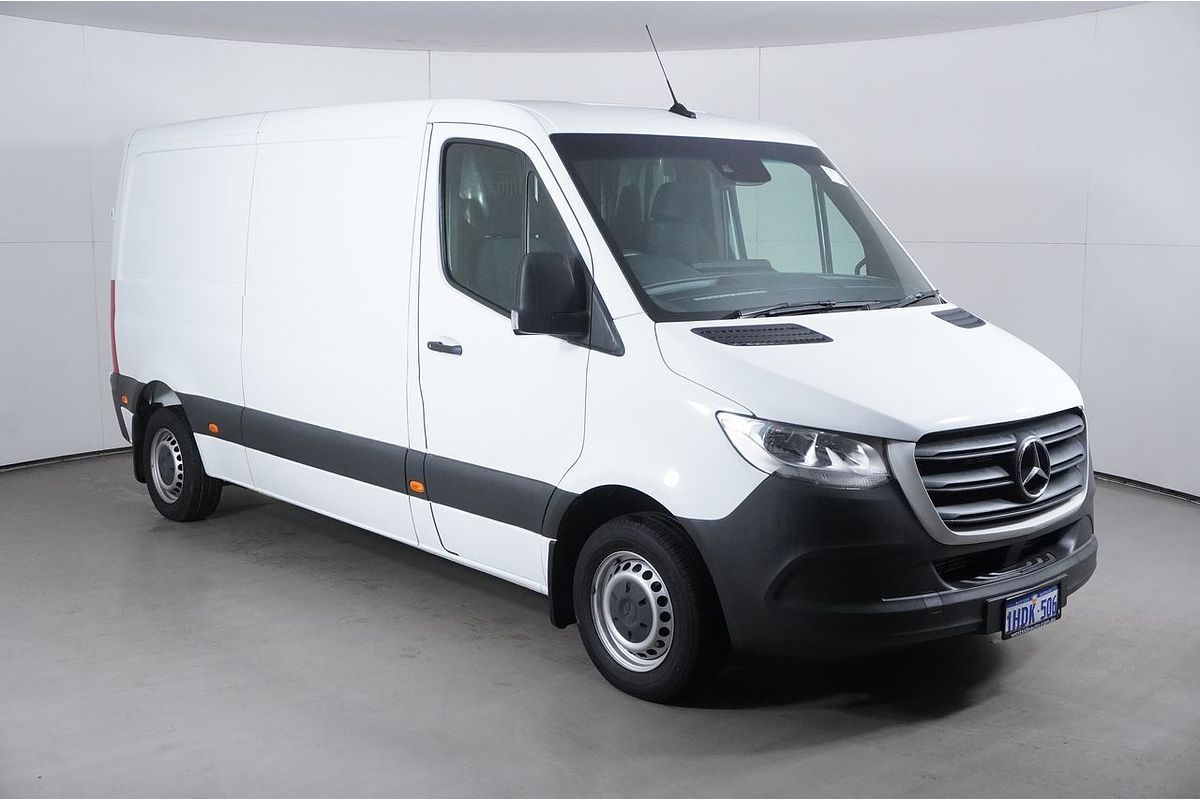 2020 Mercedes-Benz Sprinter 314CDI VS30 MWB FWD 910