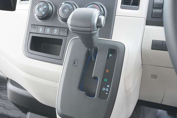 2024 Toyota HIACE LWB GDH300R