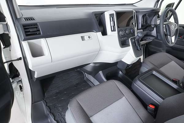 2024 Toyota HIACE LWB GDH300R