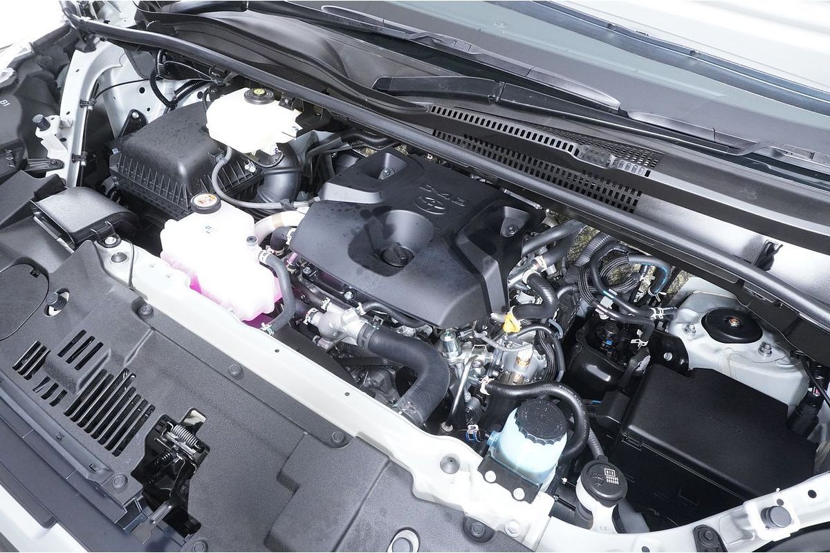 2024 Toyota HIACE LWB GDH300R