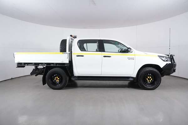 2021 Toyota HILUX SR (4x4) GUN126R FACELIFT 4X4