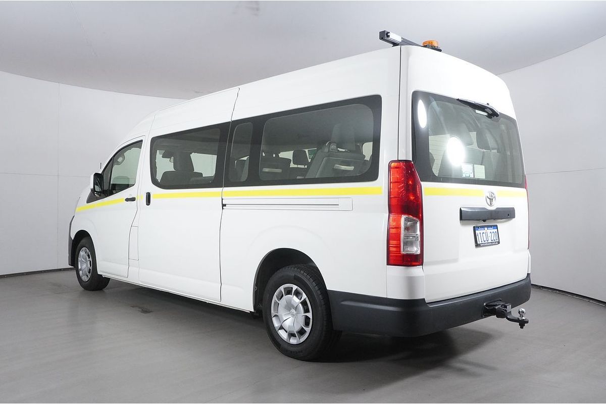 2021 Toyota HIACE SLWB COMMUTER (12 SEATS) GDH322R