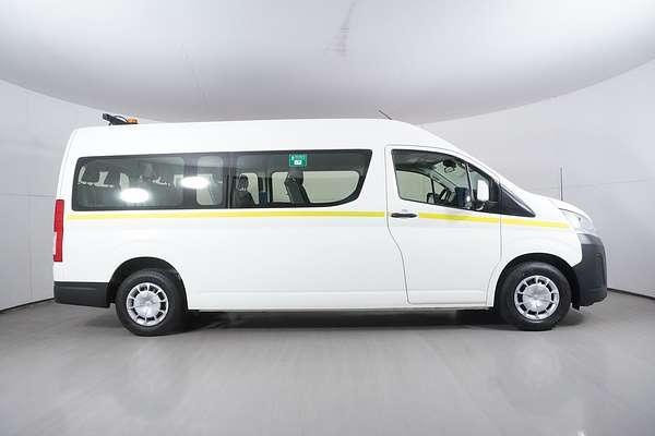2021 Toyota HIACE SLWB COMMUTER (12 SEATS) GDH322R