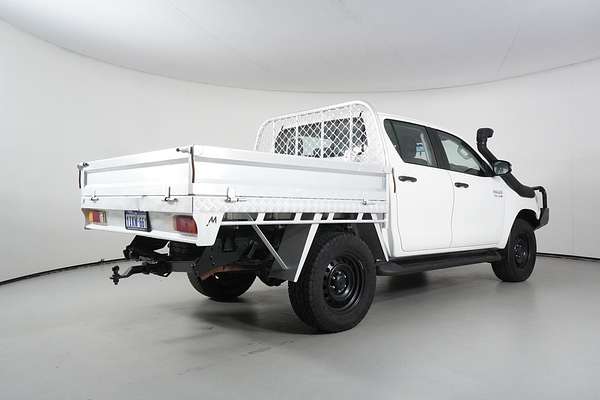 2021 Toyota HILUX SR (4x4) GUN126R FACELIFT 4X4