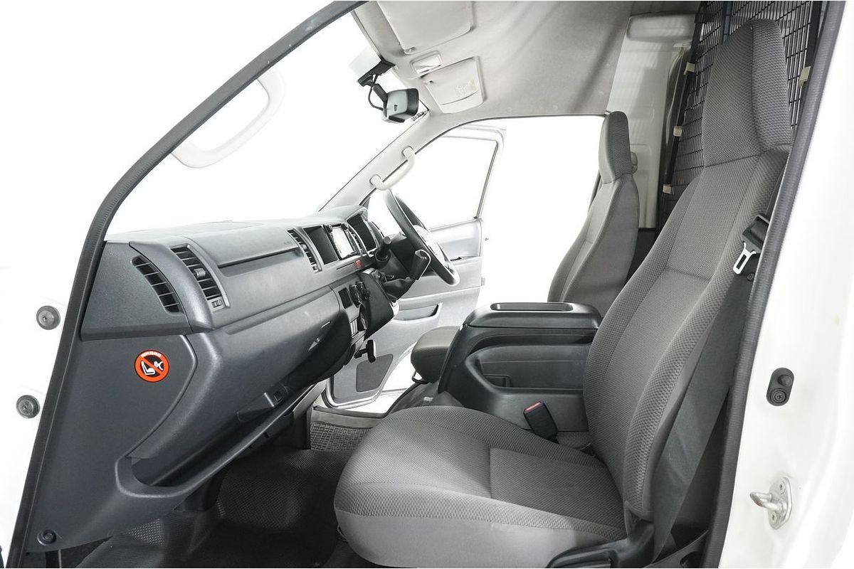 2018 Toyota HIACE SLWB KDH221R MY16