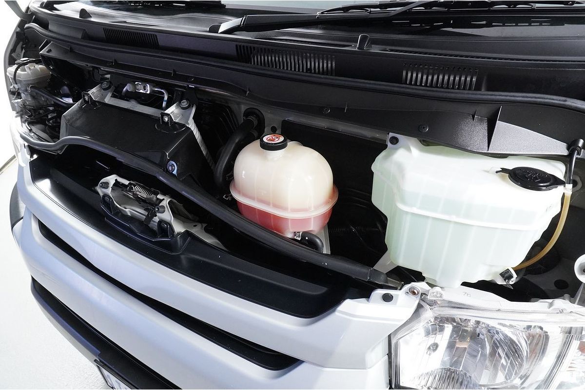 2018 Toyota HIACE SLWB KDH221R MY16