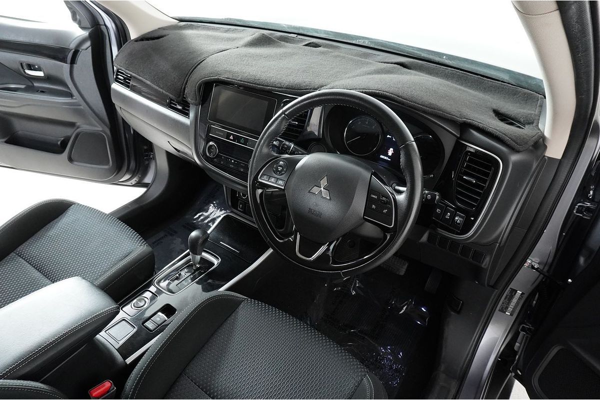 2018 Mitsubishi OUTLANDER LS 7 SEAT (AWD) ZL MY19