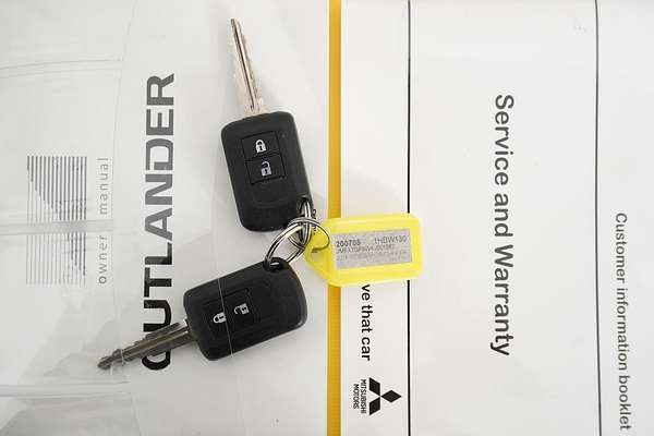 2018 Mitsubishi OUTLANDER LS 7 SEAT (AWD) ZL MY19