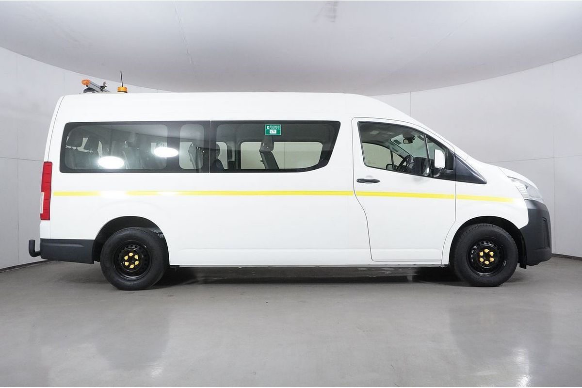 2020 Toyota Hiace COMMUTER (12 SEATS) GDH322R