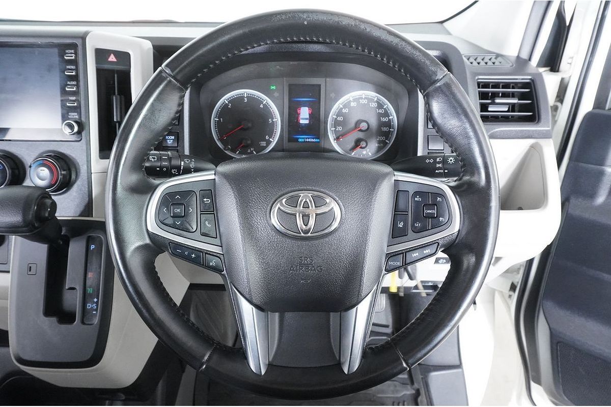2020 Toyota Hiace COMMUTER (12 SEATS) GDH322R