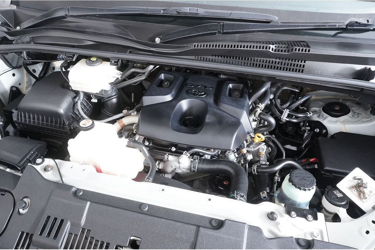 2020 Toyota Hiace COMMUTER (12 SEATS) GDH322R