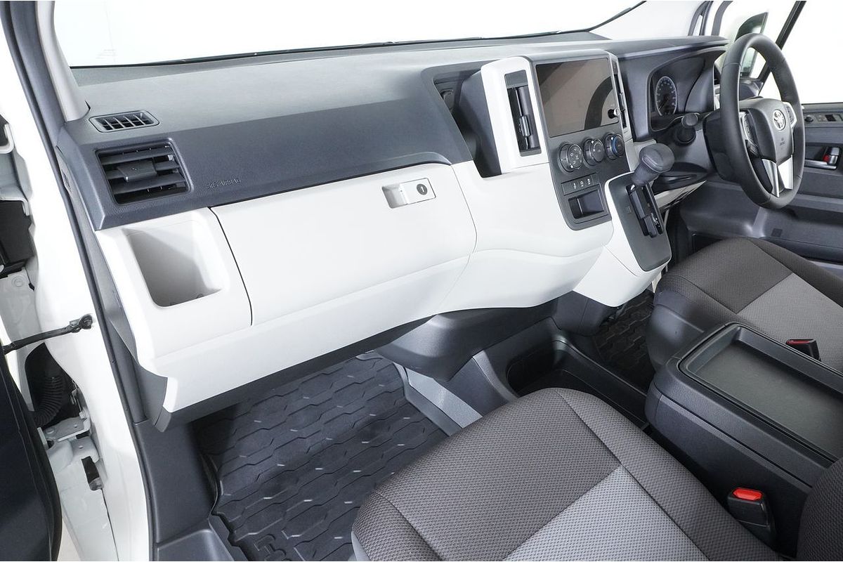 2024 Toyota HIACE LWB GDH300R