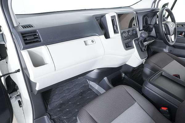 2024 Toyota HIACE LWB GDH300R