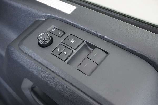 2024 Toyota HIACE LWB GDH300R