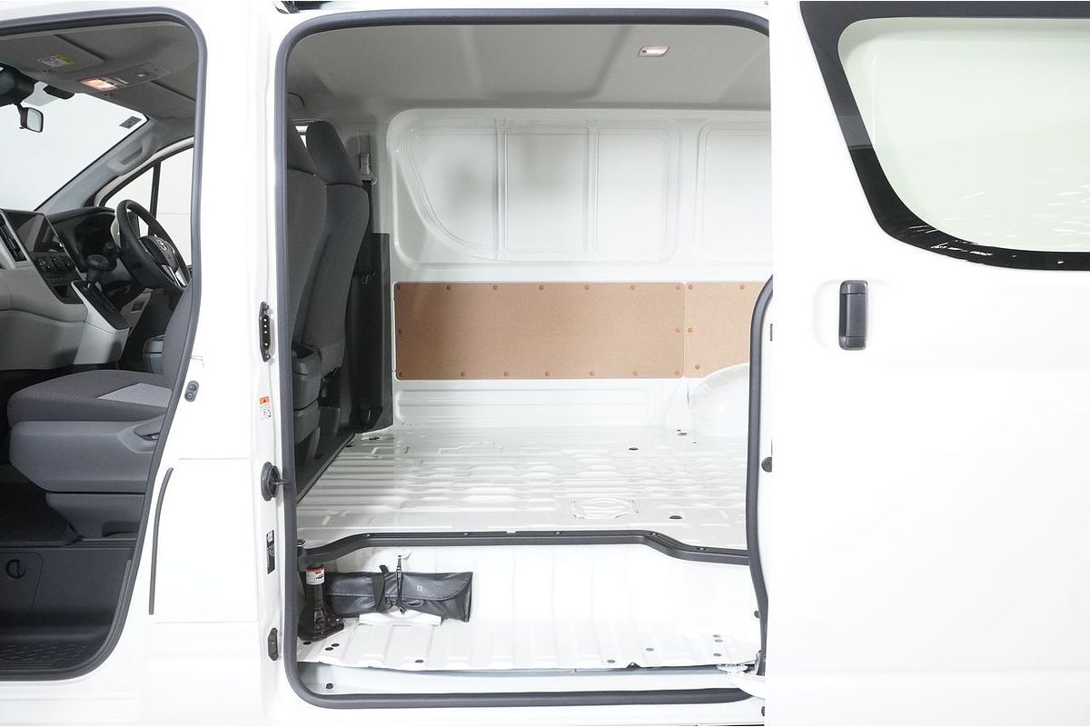 2024 Toyota HIACE LWB GDH300R