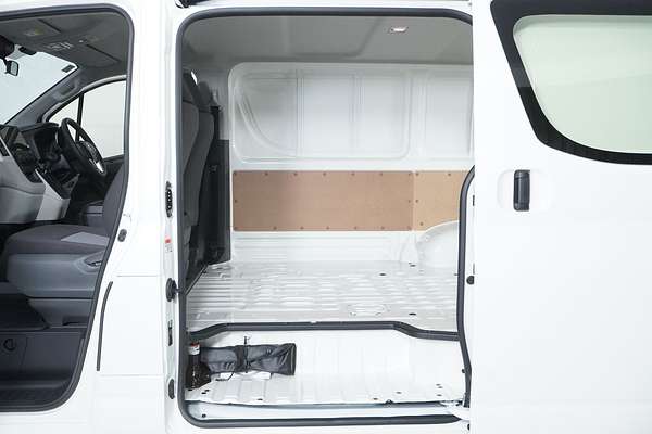 2024 Toyota Hiace GDH300R