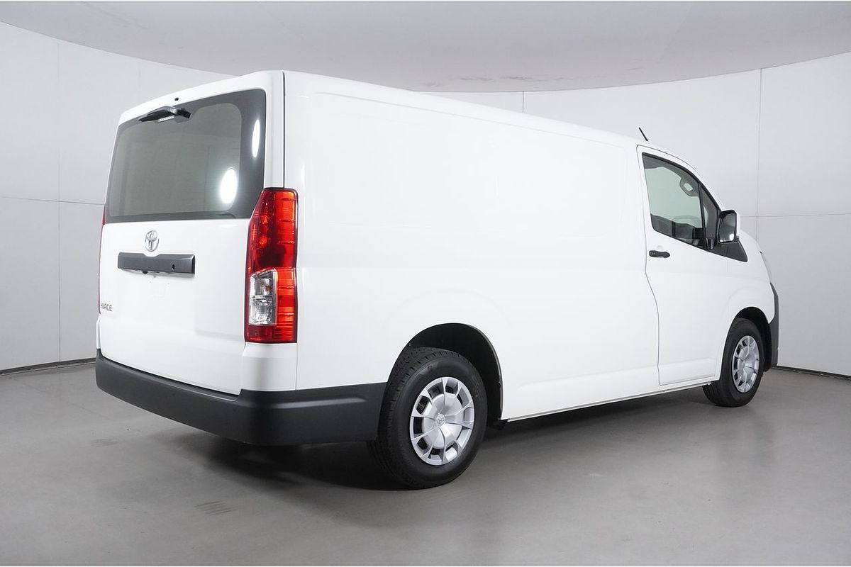 2024 Toyota HIACE GDH300R LWB
