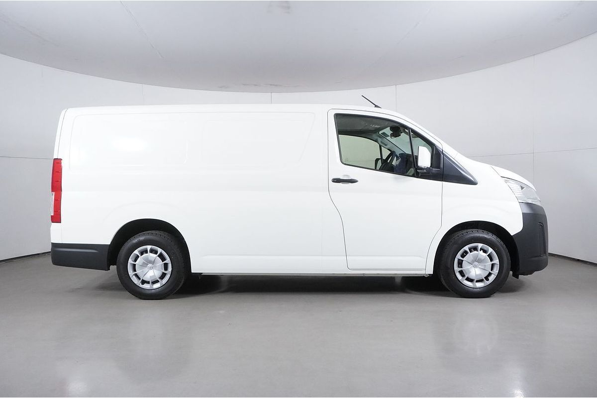2024 Toyota HIACE GDH300R LWB