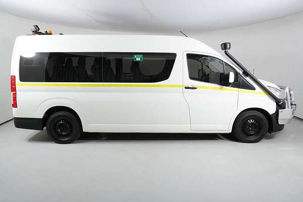 2020 Toyota Hiace COMMUTER (12 SEATS) GDH322R