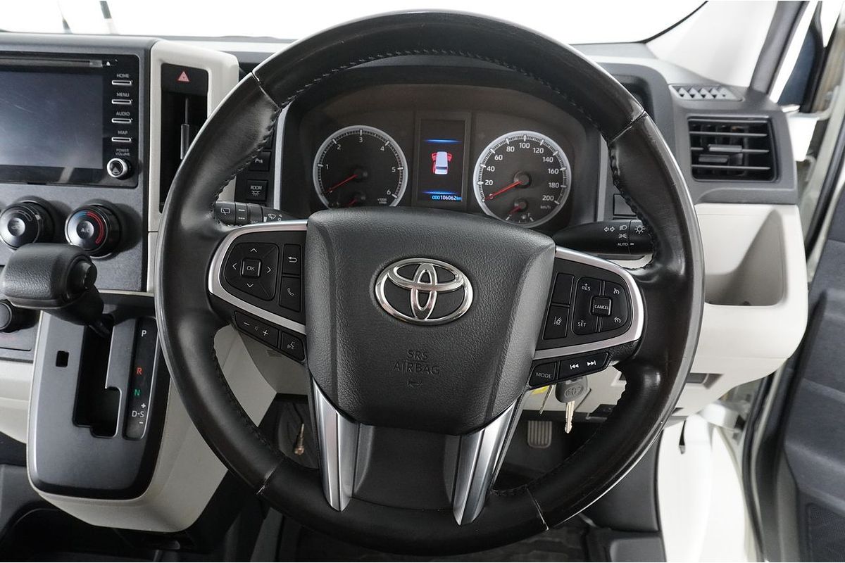 2020 Toyota Hiace COMMUTER (12 SEATS) GDH322R